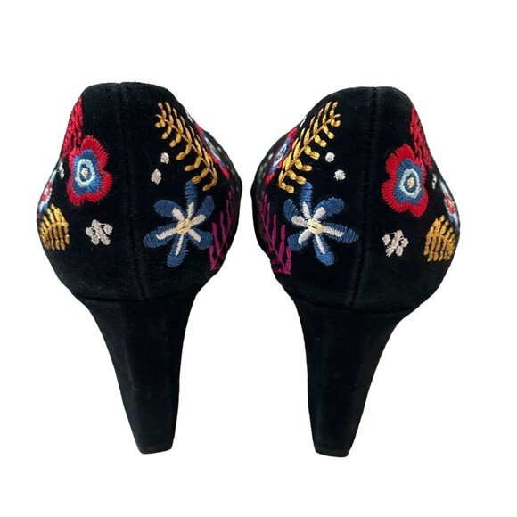 GUNMETAL Embroidered Floral Suede Heels Size 8 - Picture 7 of 7